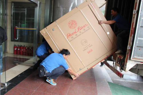 铁山港钢琴贵重工艺品无忧运